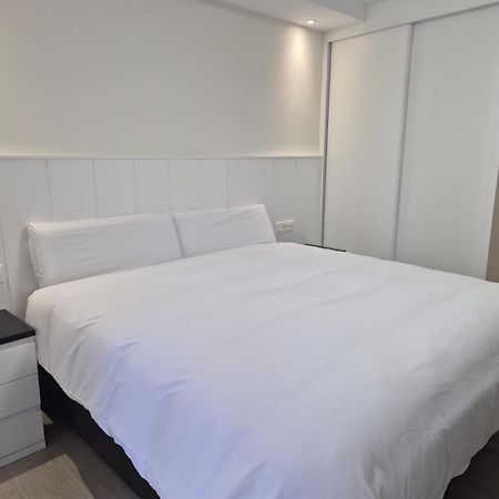 Room San Pedro De Alcantara ماربيا المظهر الخارجي الصورة
