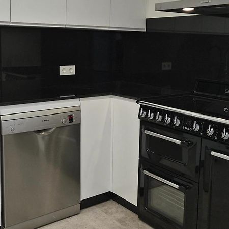 Room San Pedro De Alcantara ماربيا المظهر الخارجي الصورة