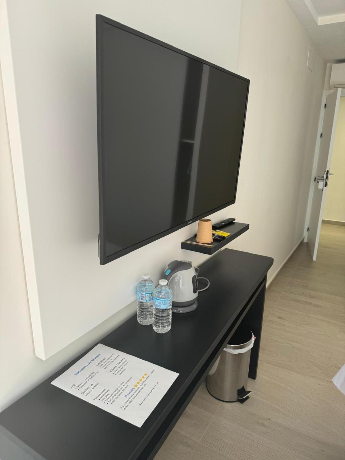 Room San Pedro De Alcantara ماربيا المظهر الخارجي الصورة
