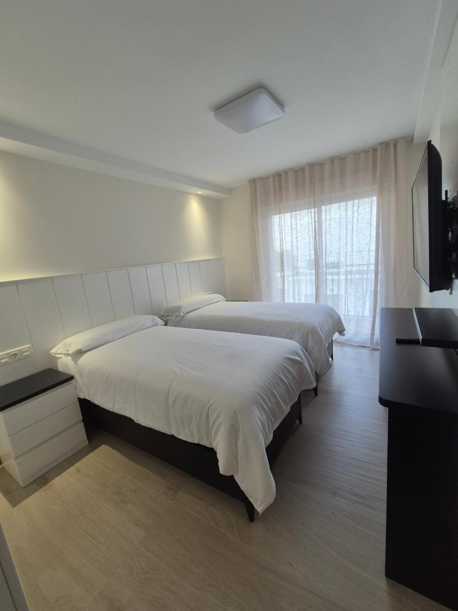 Room San Pedro De Alcantara ماربيا المظهر الخارجي الصورة